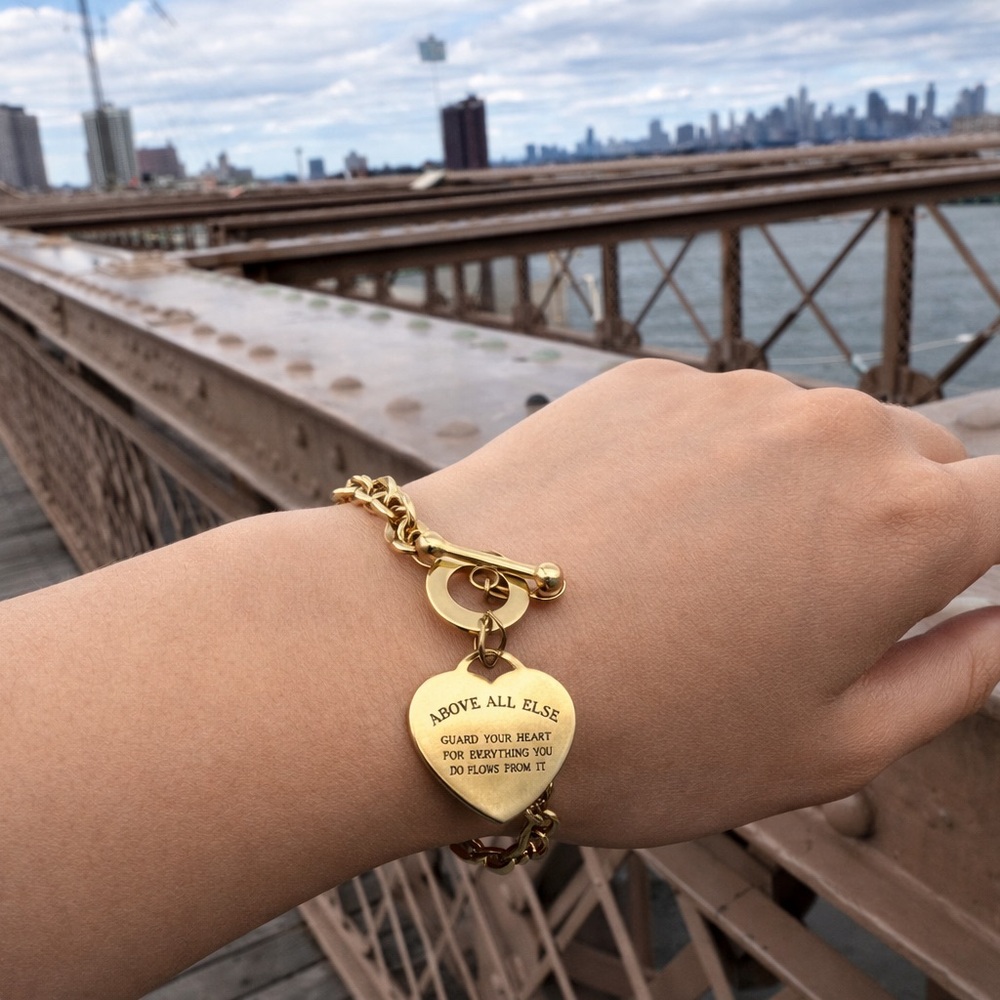 Gold Heart Charm Bracelet - Picture 2 of 4